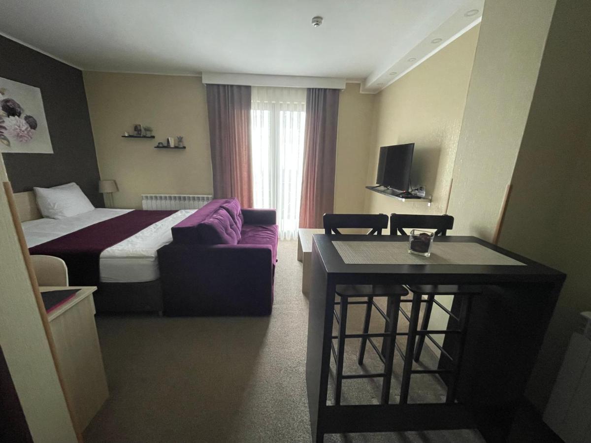 Vila Lucky Kop & Restoran Kopaonik Eksteriør billede
