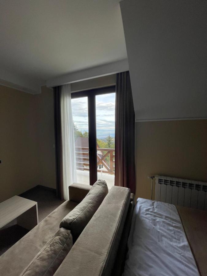 Vila Lucky Kop & Restoran Kopaonik Eksteriør billede