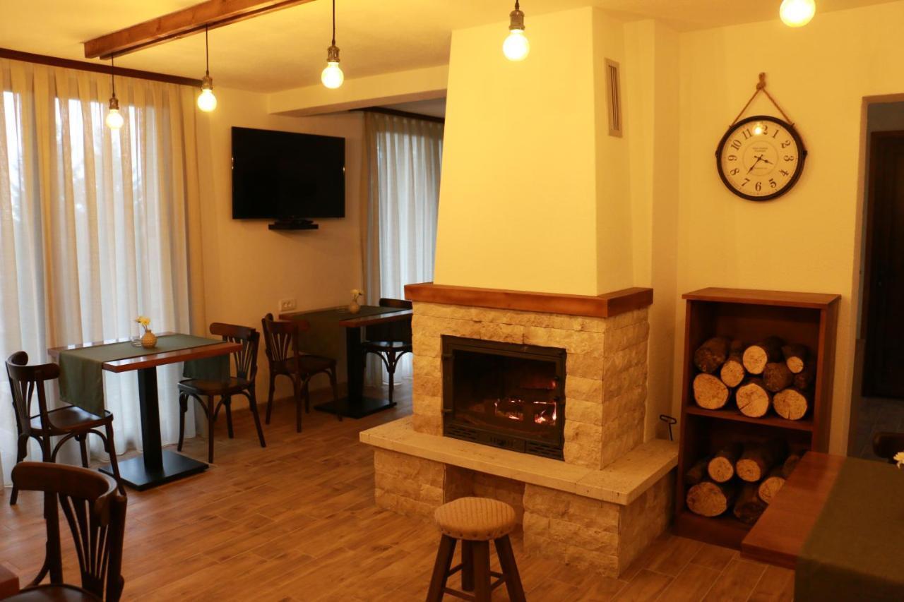 Vila Lucky Kop & Restoran Kopaonik Eksteriør billede